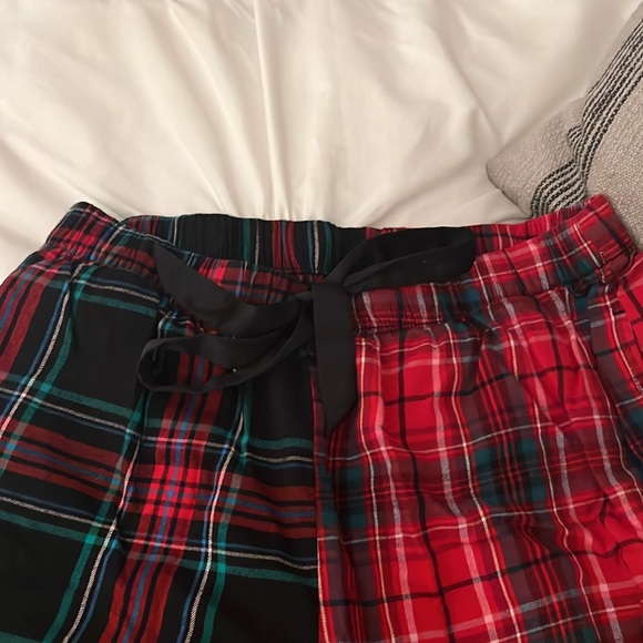 Victoria Secret light flannel pjs. XS - Picture 5 of 5